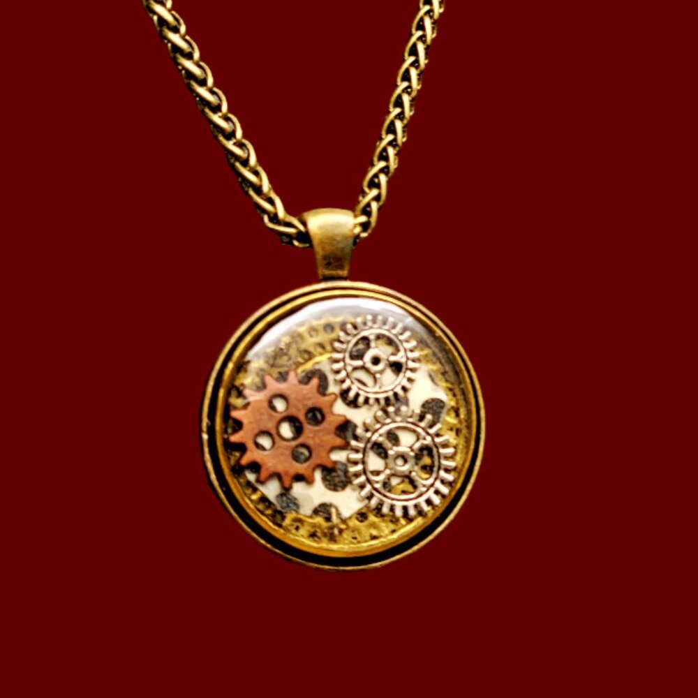 Steampunk Cogs & Gears Alice in Wonderland Watch Parts Necklace-NWT Handmade
